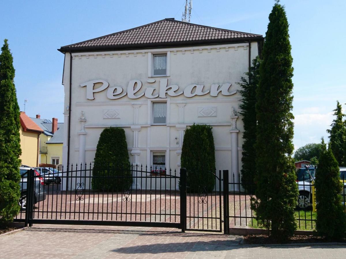 Pelikan I ロビ エクステリア 写真